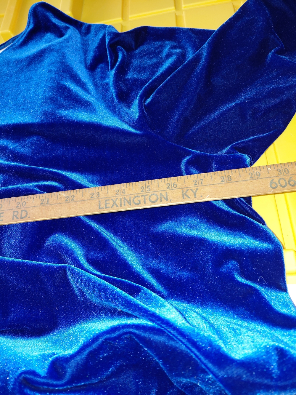 Bechamel Deep Blue Velvet Top